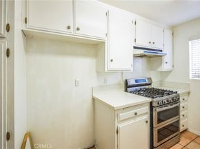 617 E Angeleno Avenue 305, Burbank CA 91501