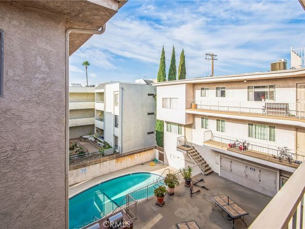 617 E Angeleno Avenue 305, Burbank CA 91501