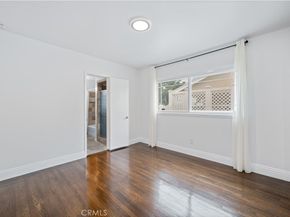 10525 S 4th Avenue, Inglewood CA 90303