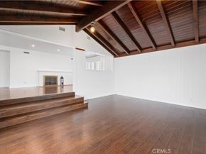 10525 S 4th Avenue, Inglewood CA 90303