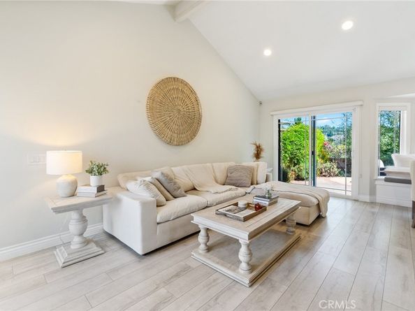 8 Clover Hill Lane 120, Laguna Hills CA 92653