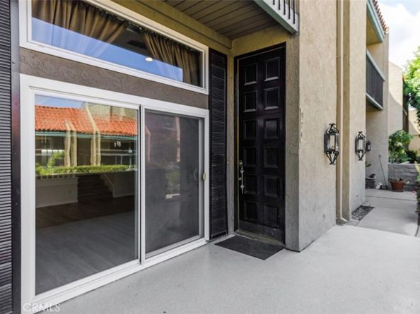 974 Palo Verde, Long Beach CA 90815