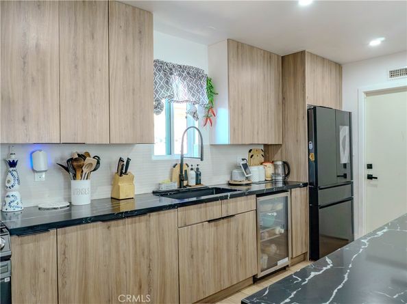 19421 Leapwood, Carson CA 90746