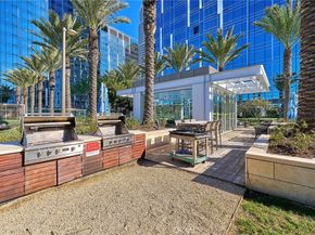 877 Francisco 1717, Los Angeles CA 90017