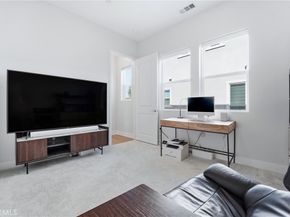 458 Loon, Irvine CA 92618