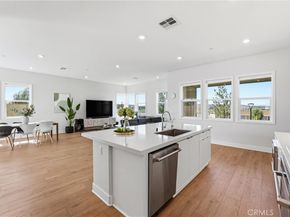 458 Loon, Irvine CA 92618