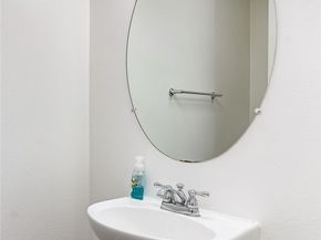 15220 Cambridge, Tustin CA 92782