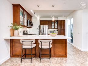 15220 Cambridge, Tustin CA 92782