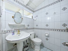 10909 1st, Whittier CA 90603