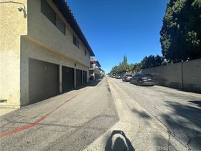 3927 W McFADDEN AVE B, Santa Ana CA 92704