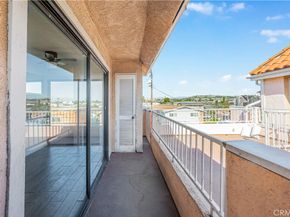 1168 E 10th Street 213, Long Beach CA 90813