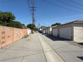 1749 N Hollywood, Burbank CA 91505