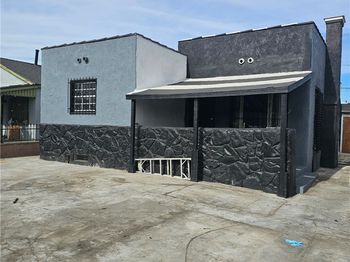 727 E 94th Street
