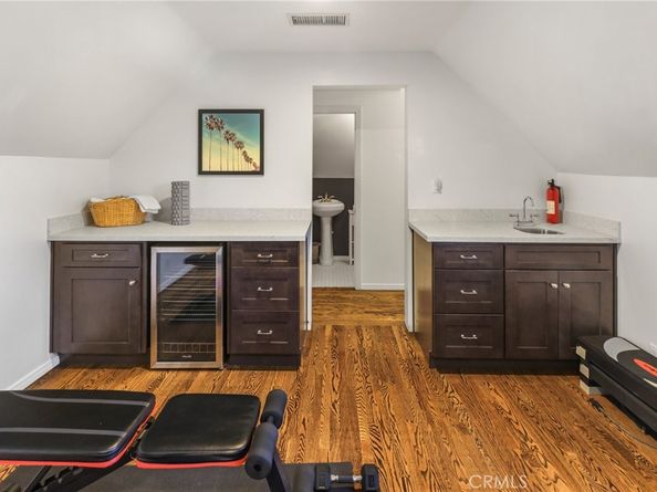 2494 Glen Canyon Road, Altadena CA 91001