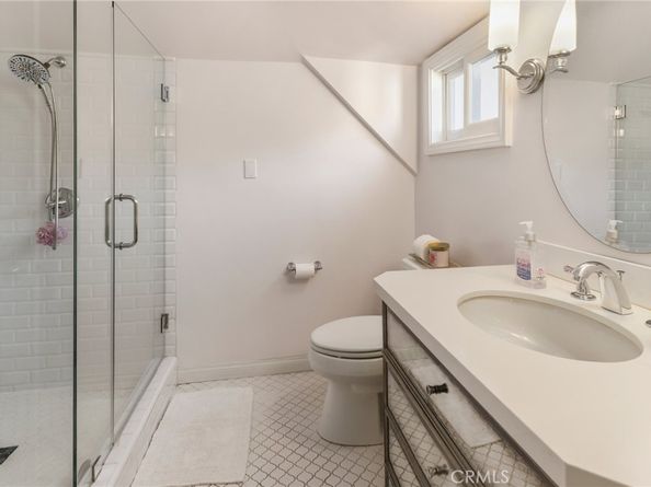 2494 Glen Canyon Road, Altadena CA 91001