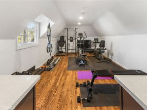 2494 Glen Canyon Road, Altadena CA 91001