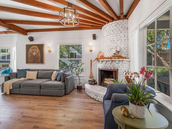 3500 Fairchild Street, La Crescenta CA 91214