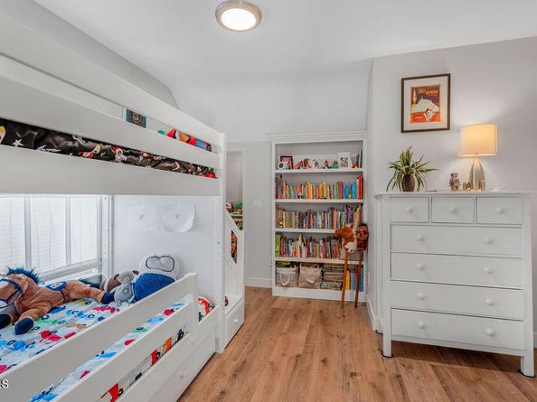 3500 Fairchild Street, La Crescenta CA 91214