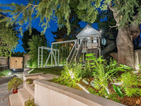 3500 Fairchild Street, La Crescenta CA 91214