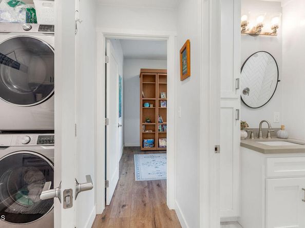 3500 Fairchild Street, La Crescenta CA 91214