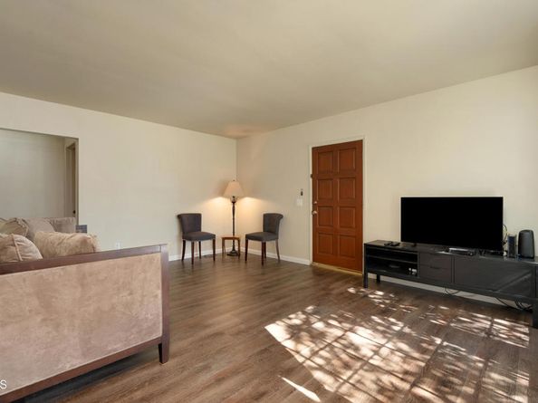 5333 El Monte Avenue, Temple City CA 91780