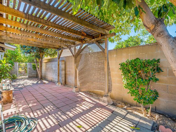 5333 El Monte Avenue, Temple City CA 91780