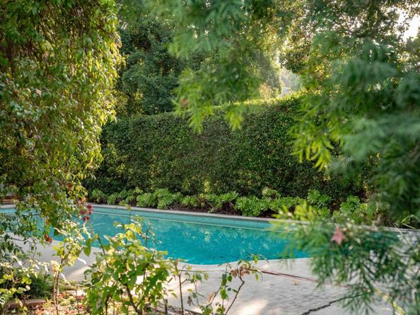 1527 E California Boulevard, Pasadena CA 91106