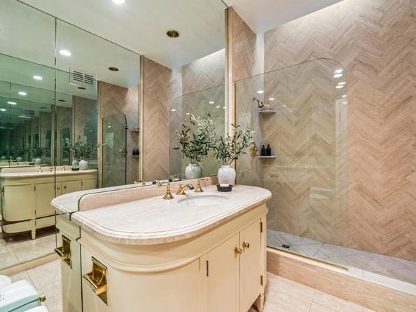 1527 E California Boulevard, Pasadena CA 91106