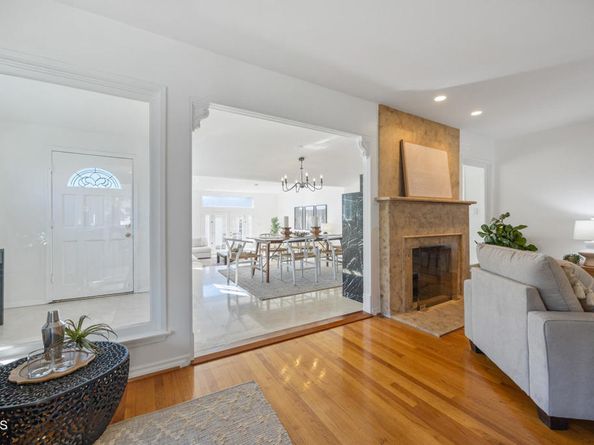 1908 Oakwood Street, Pasadena CA 91104