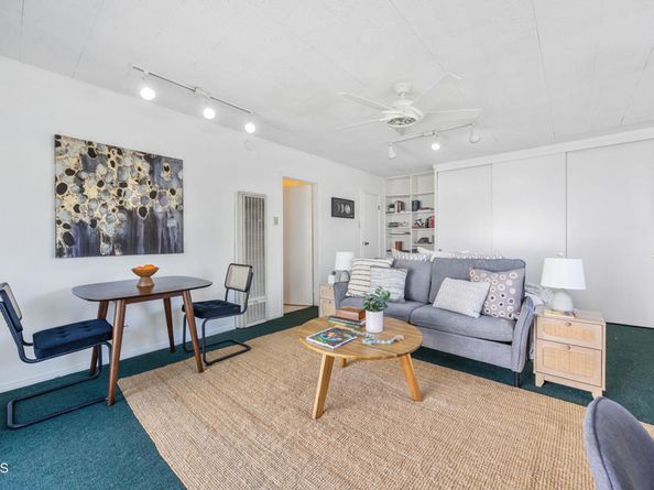 1908 Oakwood Street, Pasadena CA 91104