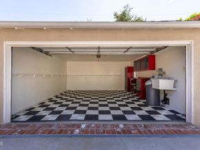 358 San Juan Way, La Canada Flintridge CA 91011