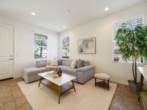 908 N Primrose Lane A, Azusa CA 91702