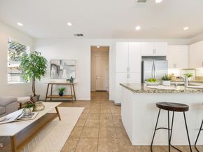 908 N Primrose Lane A, Azusa CA 91702