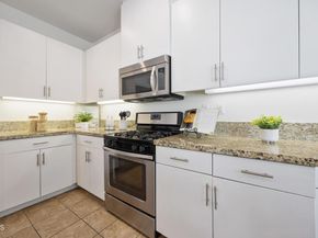 908 N Primrose Lane A, Azusa CA 91702