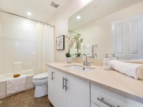 908 N Primrose Lane A, Azusa CA 91702