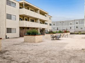 125 S Sierra Madre Boulevard 304, Pasadena CA 91107