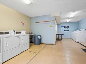 125 S Sierra Madre Boulevard 304, Pasadena CA 91107