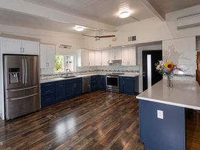 10852 Plainview Avenue, Los Angeles CA 91042