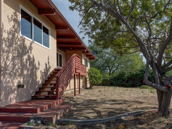 10852 Plainview Avenue, Los Angeles CA 91042