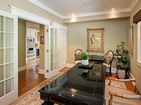 1295 S Oakland Avenue, Pasadena CA 91106