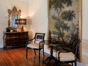 1295 S Oakland Avenue, Pasadena CA 91106