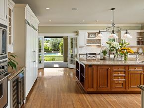 1295 S Oakland Avenue, Pasadena CA 91106