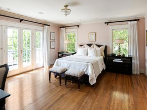 1295 S Oakland Avenue, Pasadena CA 91106