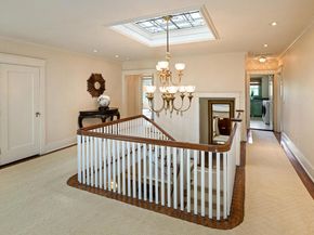 1295 S Oakland Avenue, Pasadena CA 91106