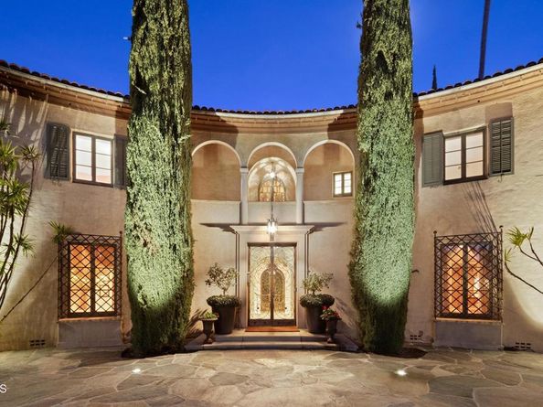 1290 Hillcrest Avenue, Pasadena CA 91106