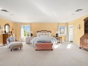 1290 Hillcrest Avenue, Pasadena CA 91106