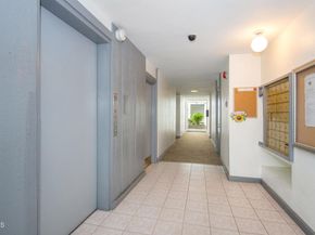190 Arroyo Terrace 102, Pasadena CA 91103