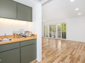 190 Arroyo Terrace 102, Pasadena CA 91103