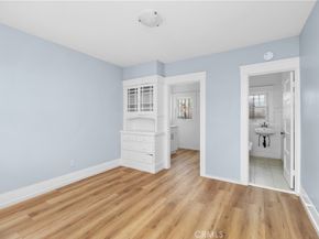 1070 N Loma Vista Drive, Long Beach CA 90813