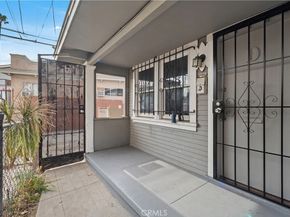 1070 N Loma Vista Drive, Long Beach CA 90813